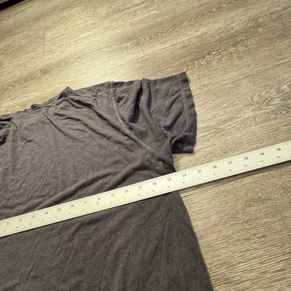 Tasc Performance Shirt Mens XL Gray Bamboo Cotton Training Gym Outdoor Gorpcore